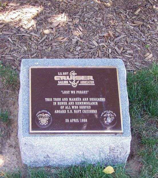 ARLINGTON CEMETERY U.S. NAVY CRUISER SAILORS MEMORIAL