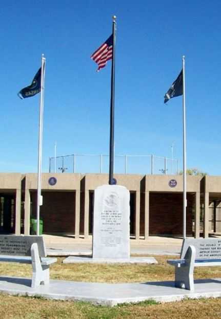 DOUBLE “V” VICTORETTES WORLD WAR II MEMORIAL