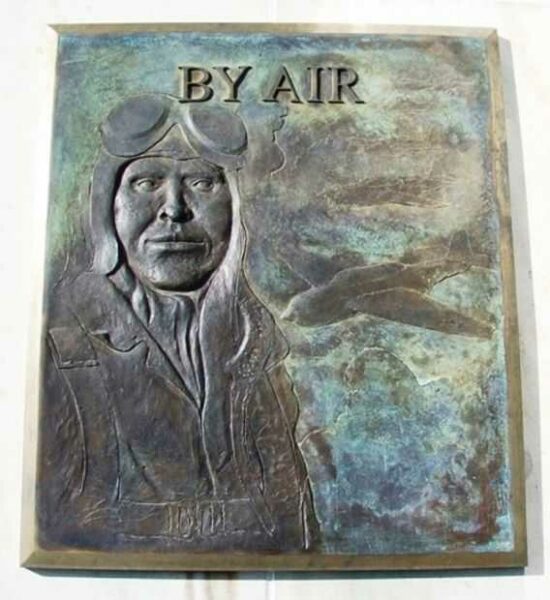 KANSAS STATE UNIVERSITY WORLD WAR II MEMORIAL PLAQUE E