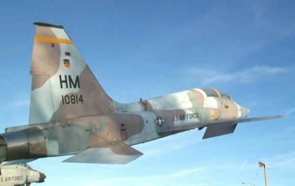 B-29 ALL VETERANS MEMORIAL F-5 AIRCRAFT