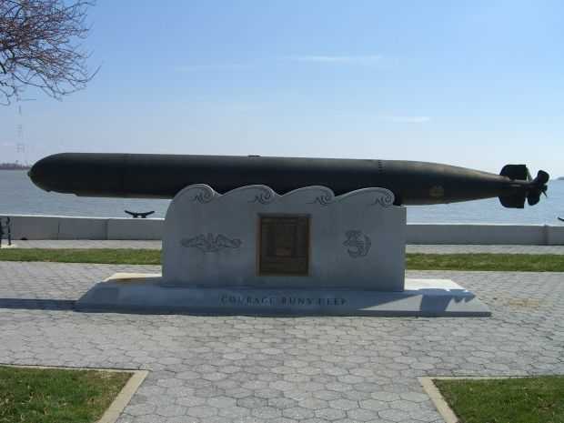 MARK XIV TORPEDO WAR MEMORIAL BACK