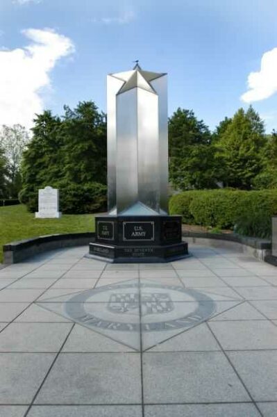 MARYLAND WORLD WAR II MEMORIAL STAR