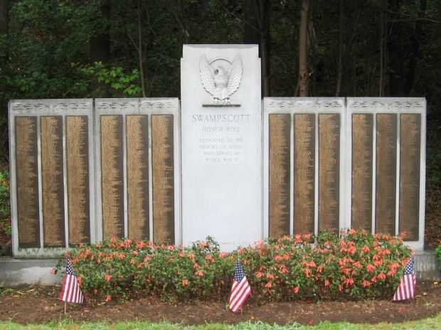 SWAMPSCOTT WORLD WAR II HONOR ROLL MEMORIAL