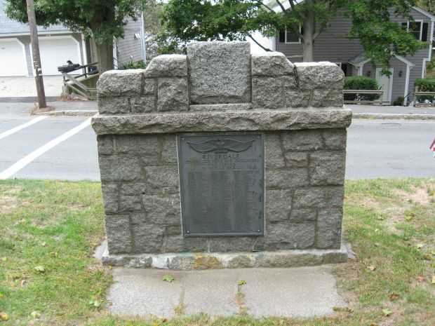 RIVERDALE WORLD WAR II MEMORIAL BACK