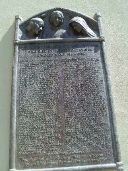 VIRGINIA MILITARY INSTITUTE WORLD WAR II MEMORIAL PLAQUE II