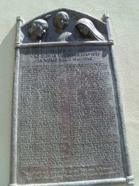 VIRGINIA MILITARY INSTITUTE WORLD WAR II MEMORIAL PLAQUE II