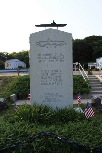 U.S. SUBMARINES STILL ON PATROL MEMORIAL  FRONT