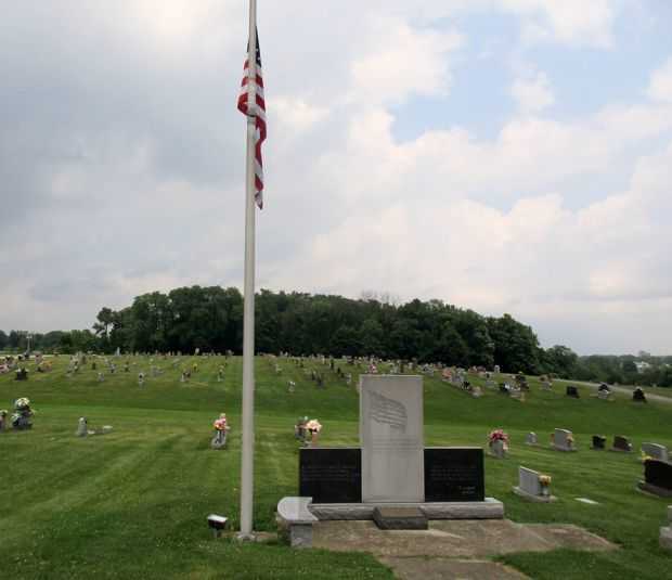 WILLIAMSBURG VETERANS MEMORIAL