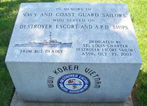 DESTROYER ESCORT AND A.P.D. SHIPS WAR MEMORIAL