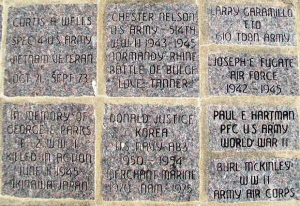 WEAUBLEAU VETERANS MEMORIAL PAVERS C