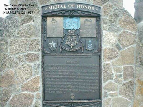 SFC. LOREN R. KAUFMAN MEDAL OF HONOR MEMORIAL
