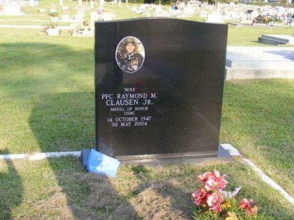 PFC. RAYMOND M. CLAUSEN MEDAL OF HONOR GRAVESTONE
