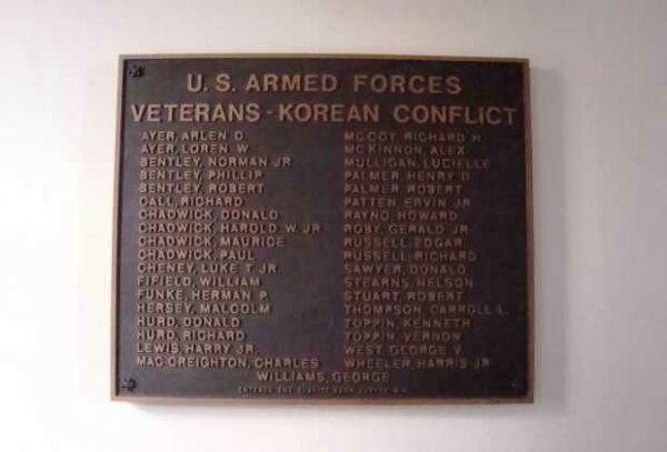 SUTTON KOREAN CONFLICT MEMORIAL PLAQUE
