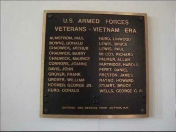 VIETNAM ERA MEMORIAL PLAQUE