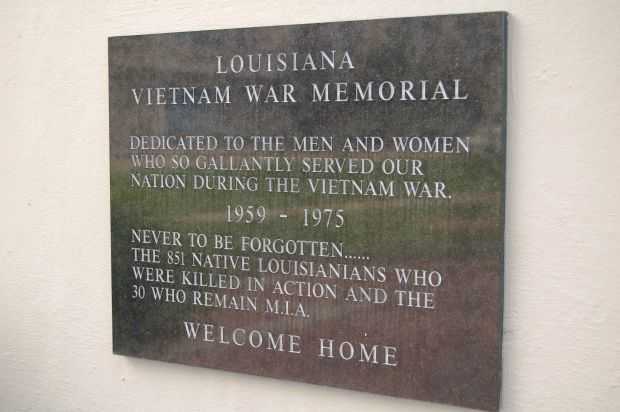 LOUISIANA VIETNAM WAR MEMORIAL PLAQUE