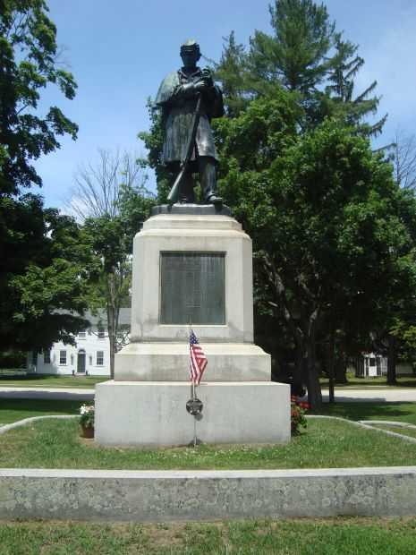 AMHERST WAR VETERANS MEMORIAL