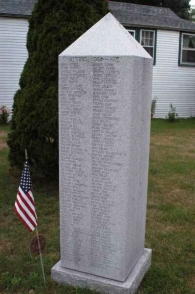 KITTERY HONORS OUR VETERANS MEMORIAL STONE C