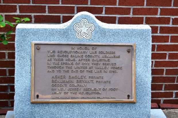 SALINE COUNTY REVOLUTIONARY WAR SOLDIERS MEMORIAL