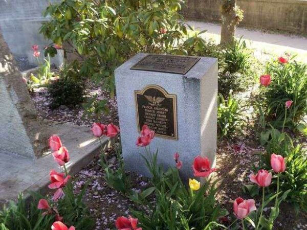 GLEN COVE VIETNAM WAR MEMORIAL
