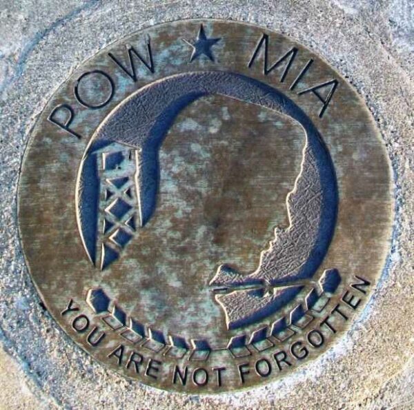 MASON COUNTY VETERANS MEMORIAL PLAQUE E