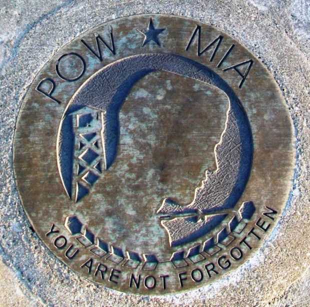 MASON COUNTY VETERANS MEMORIAL PLAQUE E