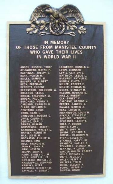 MANISTEE COUNTY WAR MEMORIAL PLAQUE C