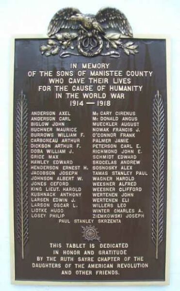 MANISTEE COUNTY WAR MEMORIAL PLAQUE B