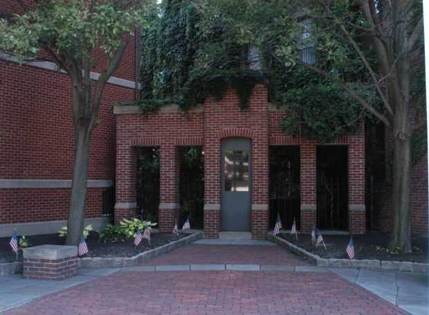 CHARLESTOWN VETERANS MEMORIAL PARK