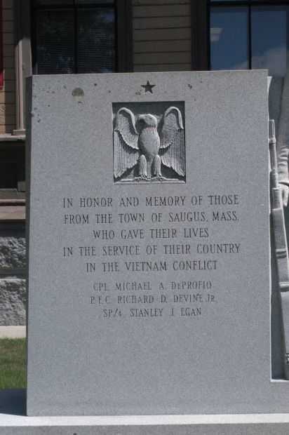SAUGUS VIETNAM VETERANS MEMORIAL DEDICATION STONE