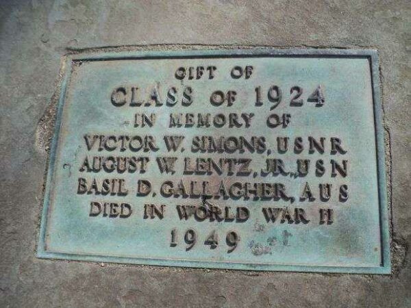 RUTGERS UNIVERSITY WORLD WAR II MEMORIAL