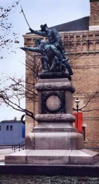 OSHKOSH SOLDIERS’ AND SAILORS’ MONUMENT