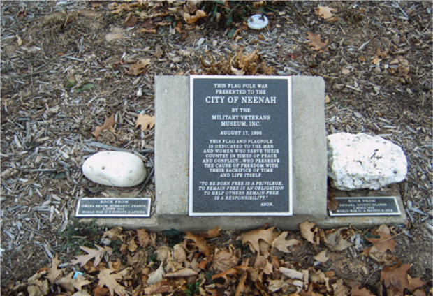 CITY OF NEENAH MEMORIAL FLAG POLE PLAQUE