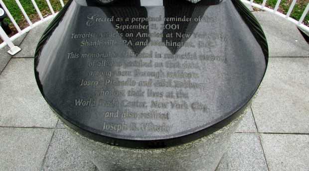 NORTH ARLINGTON SEPTEMBER 11, 2001 MEMORIAL PLAQUE