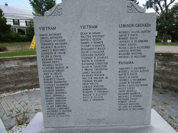 TOWN OF TAMWORTH WAR MEMORIAL STONE E