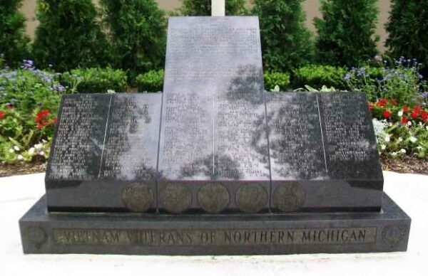 VIETNAM VETERANS OF NORTHERN MICHIGAN MEMORIAL