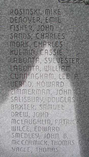 LEELANAU COUNTY VETERANS MEMORIAL STONE C