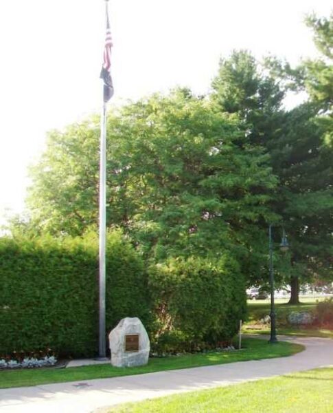 WELCOME HOME VIETNAM VETERANS MEMORIAL