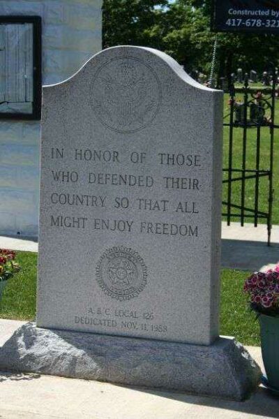 MAPLE PARK CEMETERY VETERANS MEMORIAL