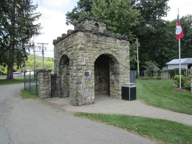 SALAMANCA WORLD WAR I MEMORIAL GATES
