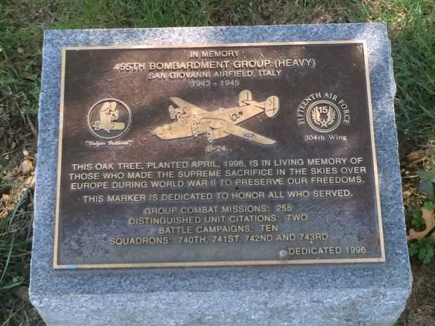 455TH BOMBARDMENT GROUP (HEAVY) MEMORIAL TREE PLAQUE