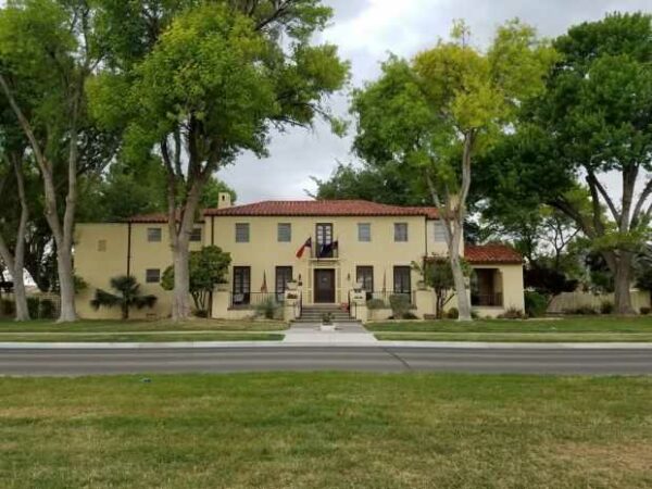 “THE HOWZE HOUSE WAR MEMORIAL