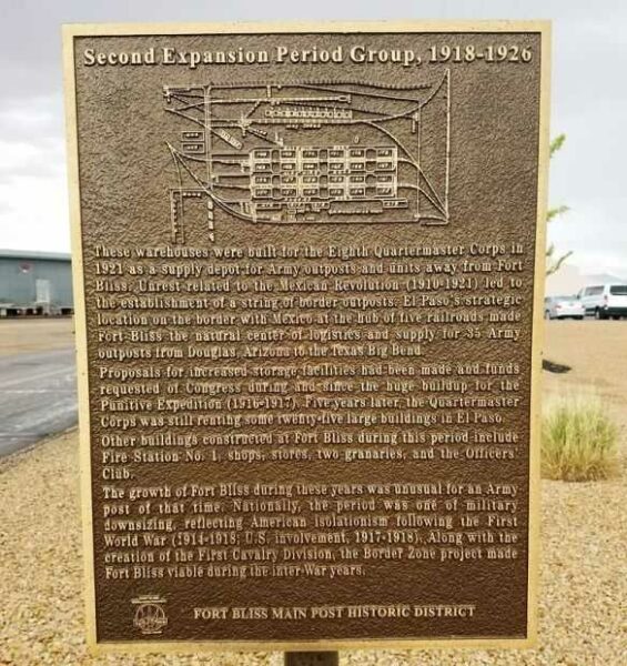 SECOND EXPANSION PERIOD GROUP, 1918-1926 MEMORIAL PLAQUE