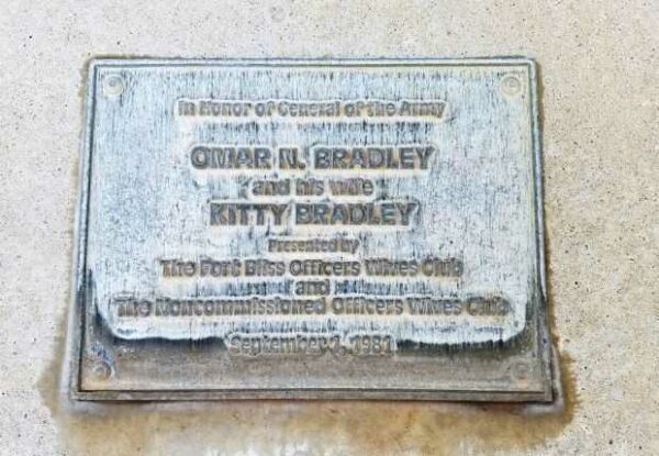 GENERAL OF THE ARMY OMAR N. BRADLEY MEMORIAL TREE GROVE PLAQUE