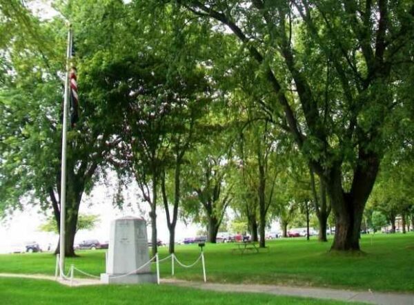 LUDINGTON WAR MEMORIAL