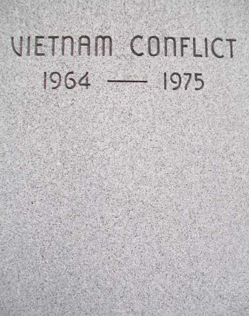 LUDINGTON WAR MEMORIAL STONE E