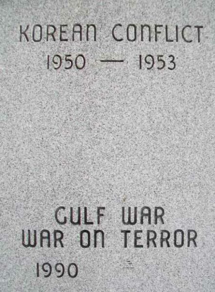 LUDINGTON WAR MEMORIAL STONE D