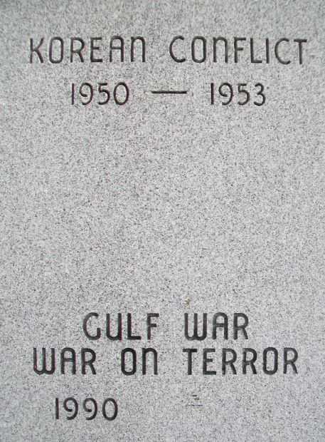 LUDINGTON WAR MEMORIAL STONE D