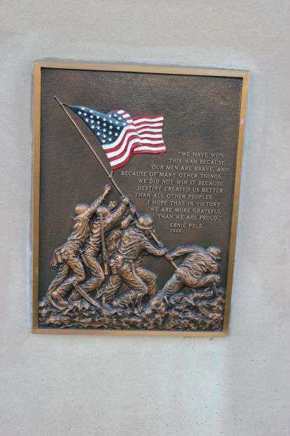 WHITE CHAPEL MEMORIAL GARDENS VETERANS MEMORIAL