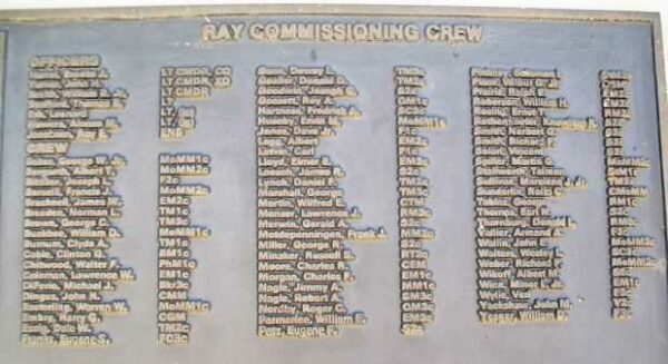 U.S.S. RAY (SS271) WAR MEMORIAL CREW PLAQUE