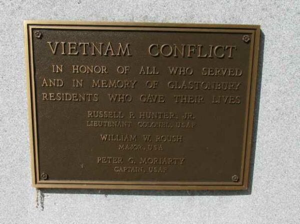 GLASTONBURY VIETNAM CONFLICT MEMORIAL PLAQUE